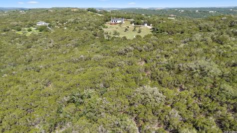 622 County Road 2753 Mico TX 78056