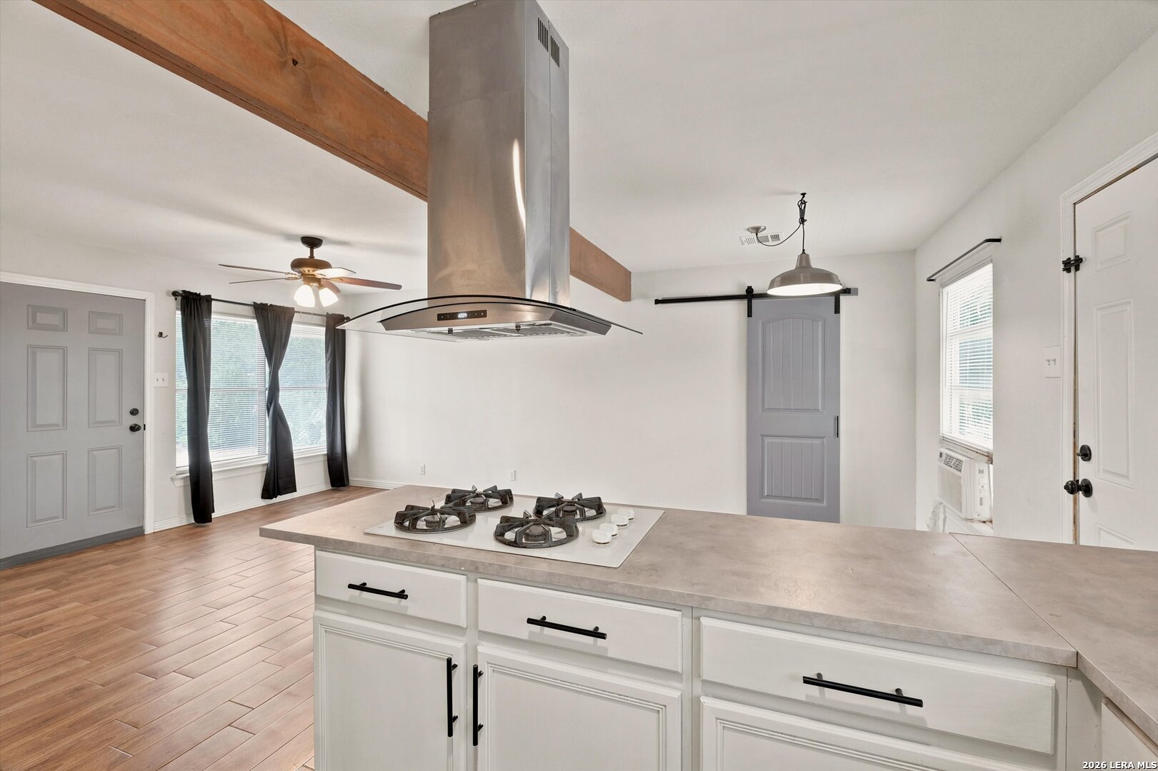 4359 Wild Oak Drive San Antonio TX 78219