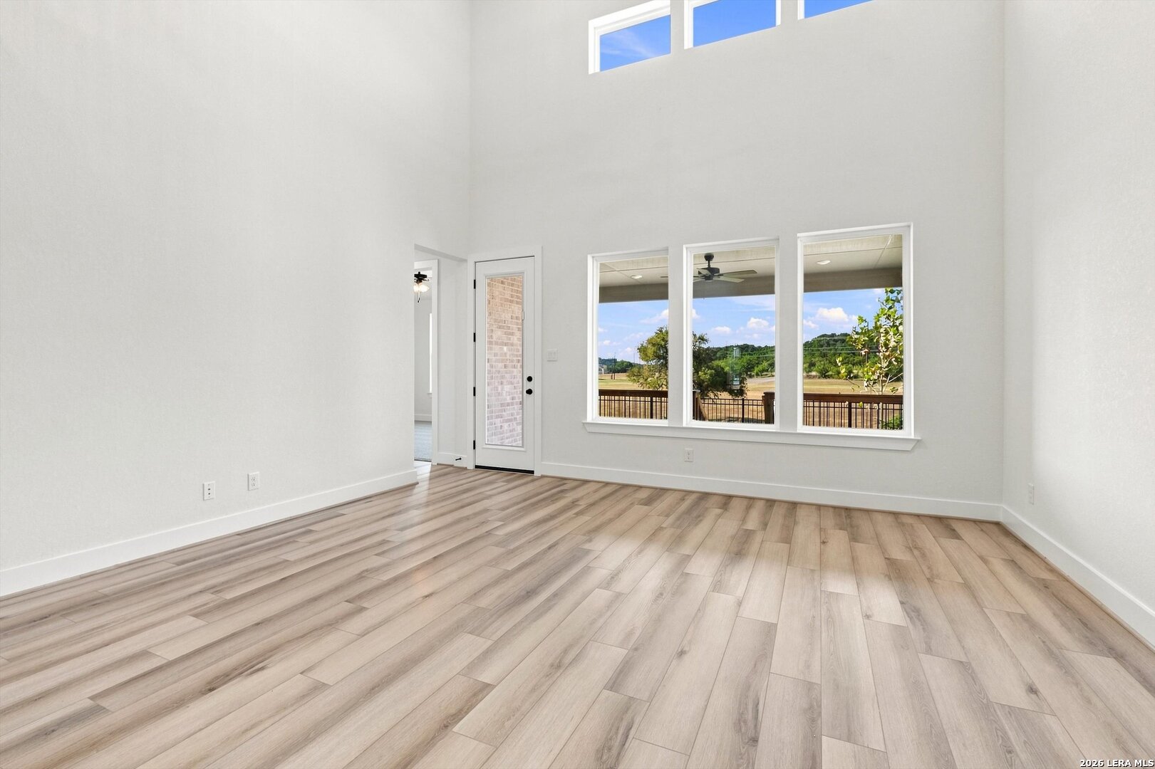 7122 Avignon Forest San Antonio TX 78256