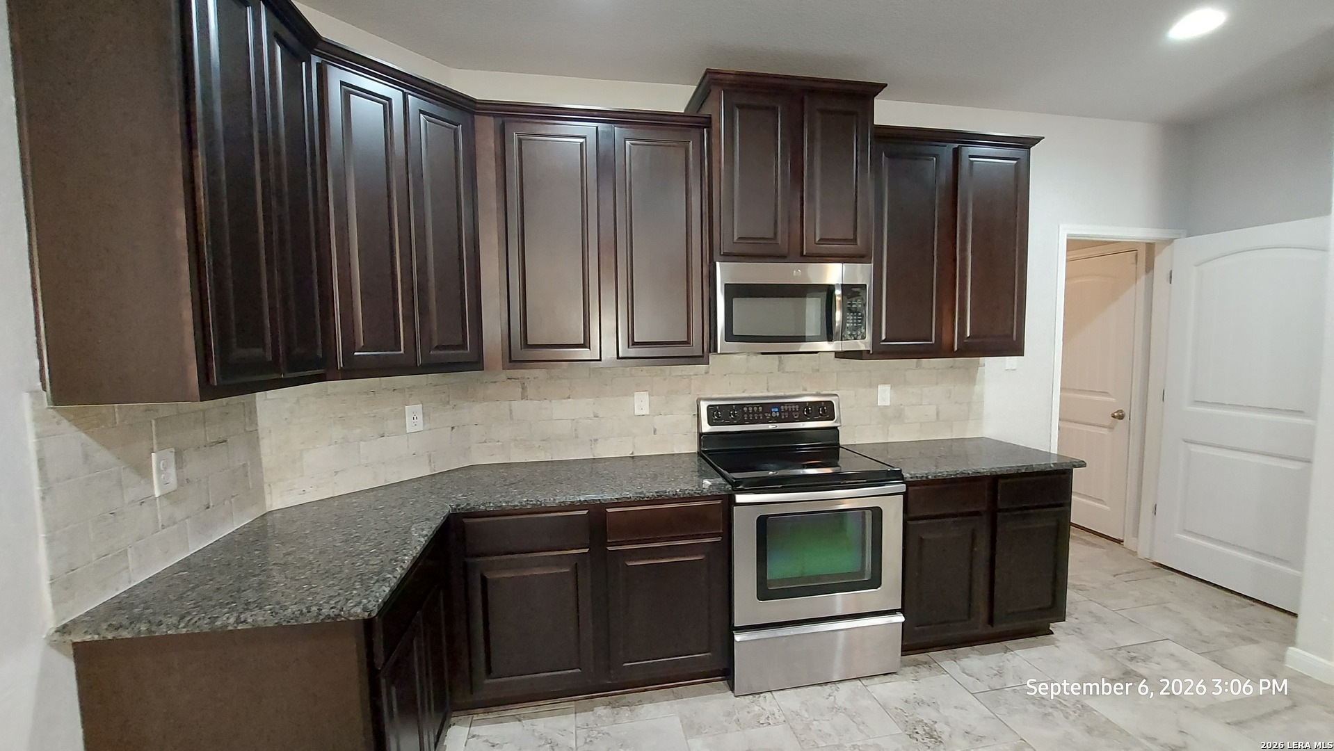 4576 Scots Elm Schertz TX 78108