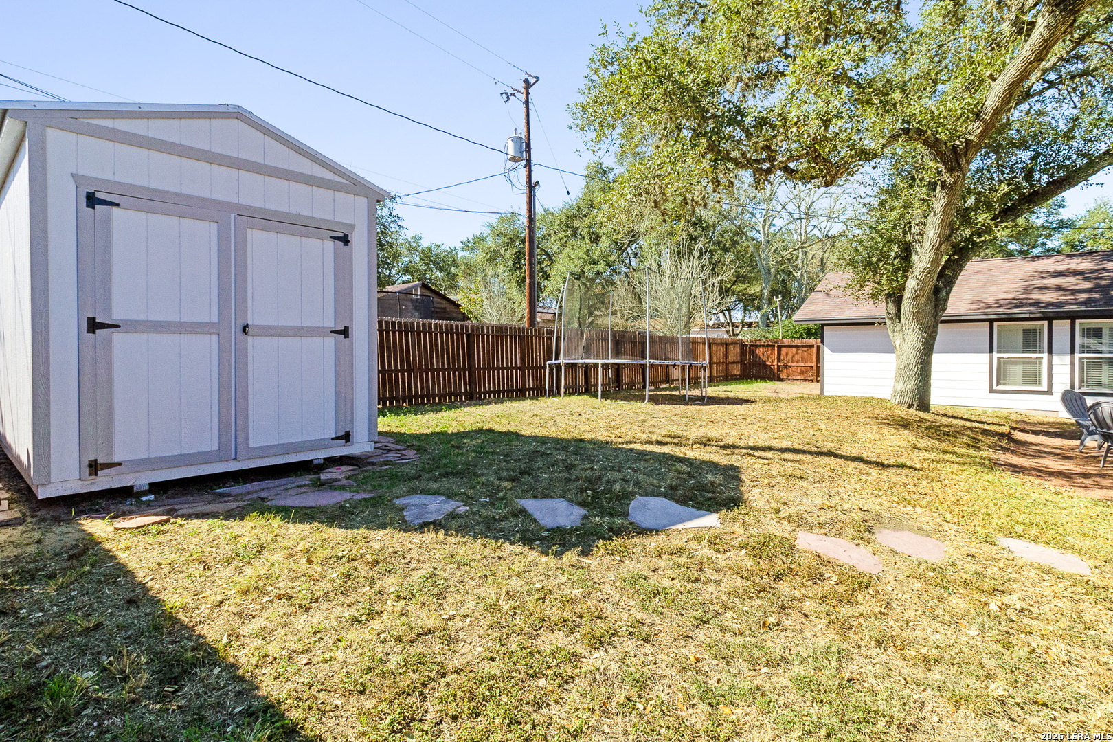 1603 N Las Palmas Beeville TX 78102