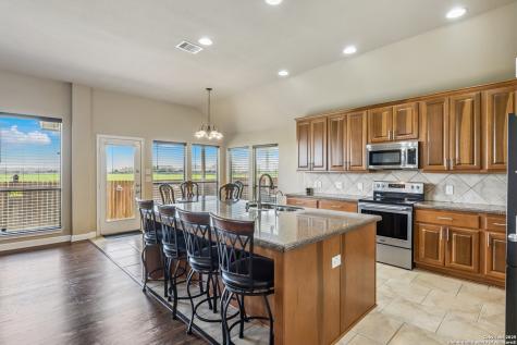 3035 Mustang Meadow Seguin TX 78155