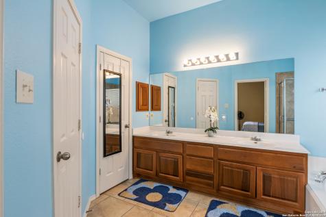3035 Mustang Meadow Seguin TX 78155