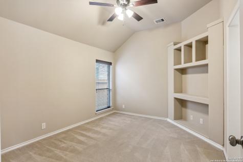 3035 Mustang Meadow Seguin TX 78155