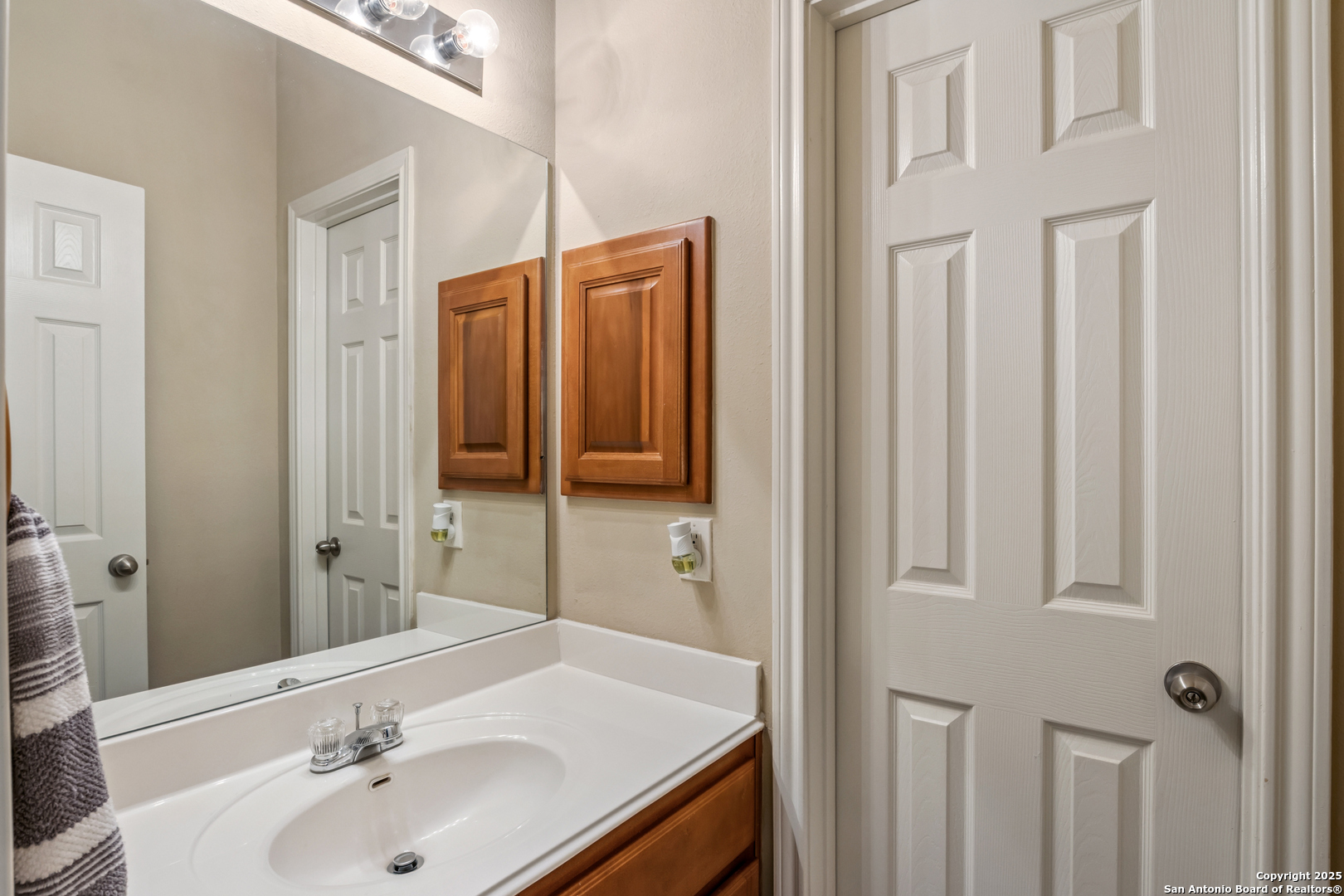 3035 Mustang Meadow Seguin TX 78155