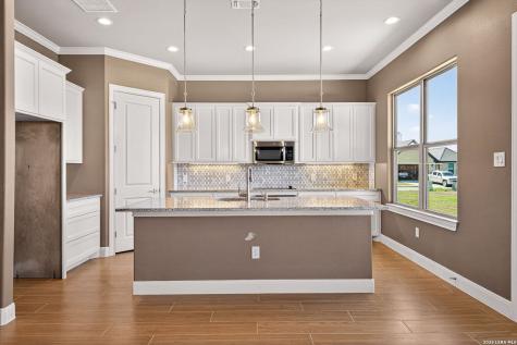 123 John T Court Castroville TX 78009