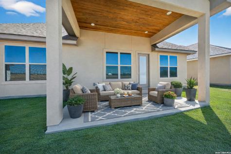 123 John T Court Castroville TX 78009