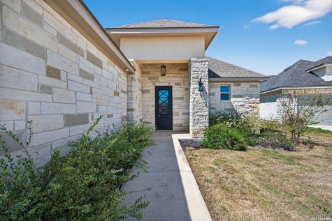 123 John T Court Castroville TX 78009