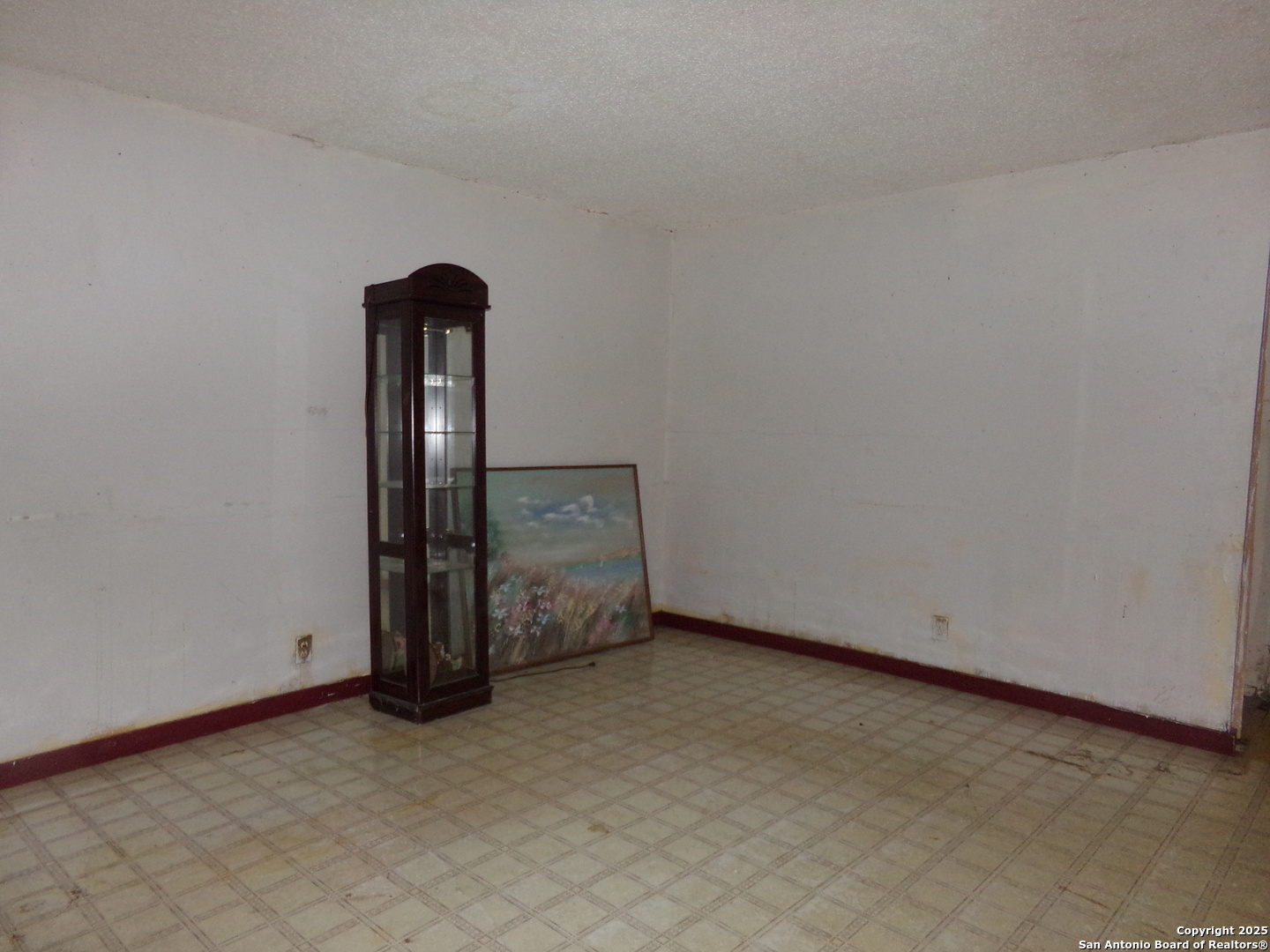 1212 Churing San Antonio TX 78245