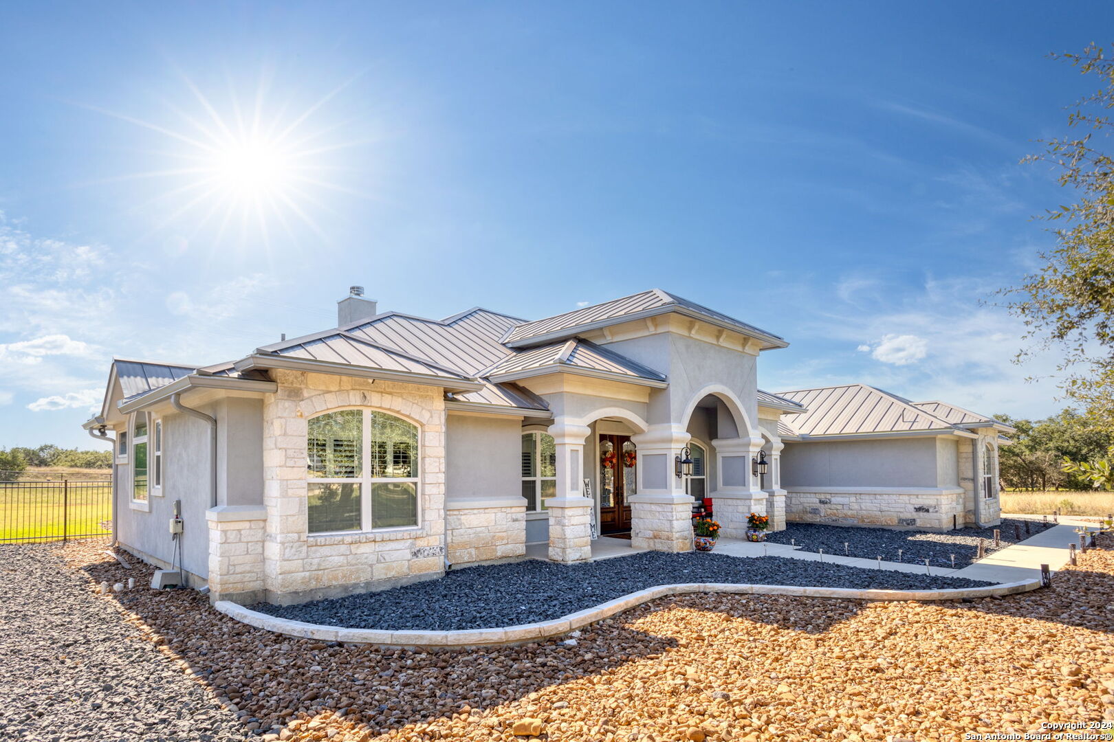 795 Maximino Ridge Road Bulverde TX 78163