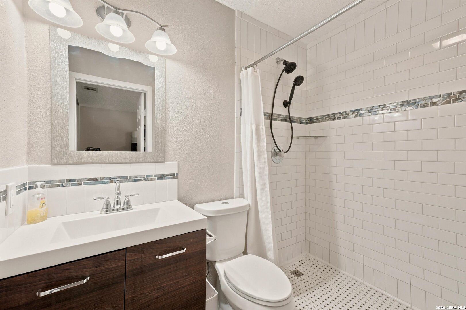 6934 Sunset Village Drive San Antonio TX 78249