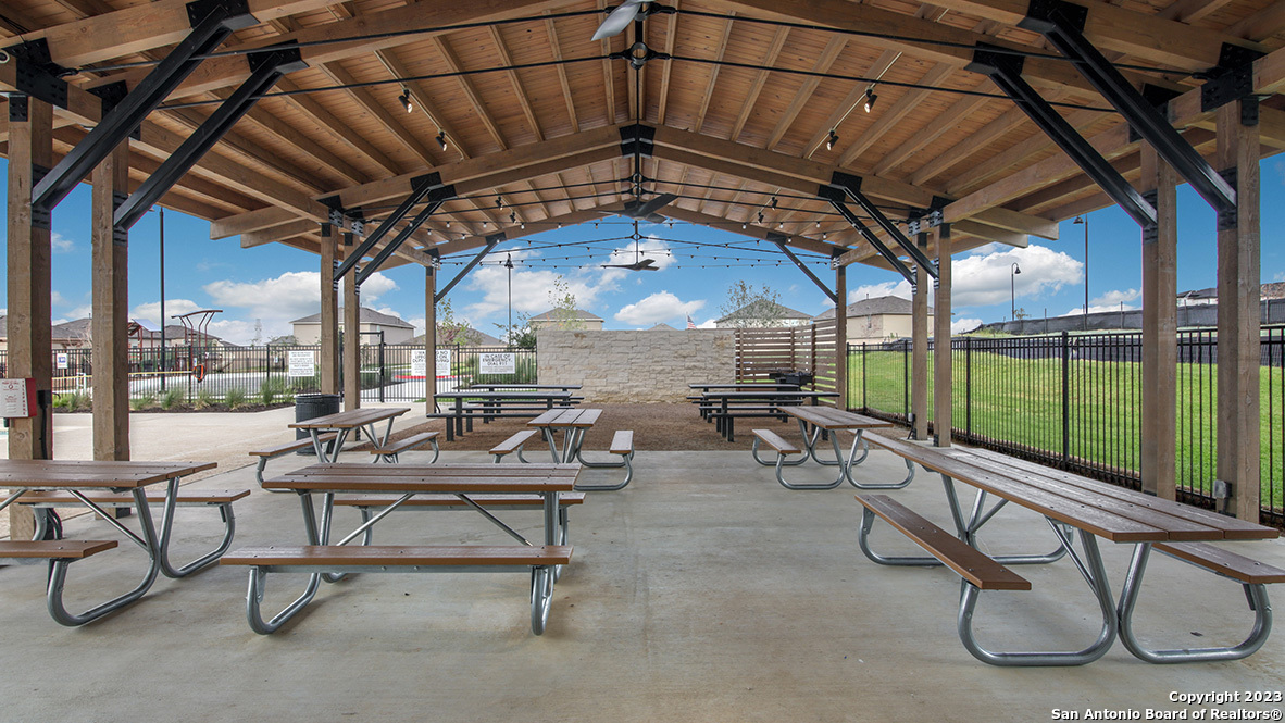 5718 Calville Blanc San Antonio TX 78252