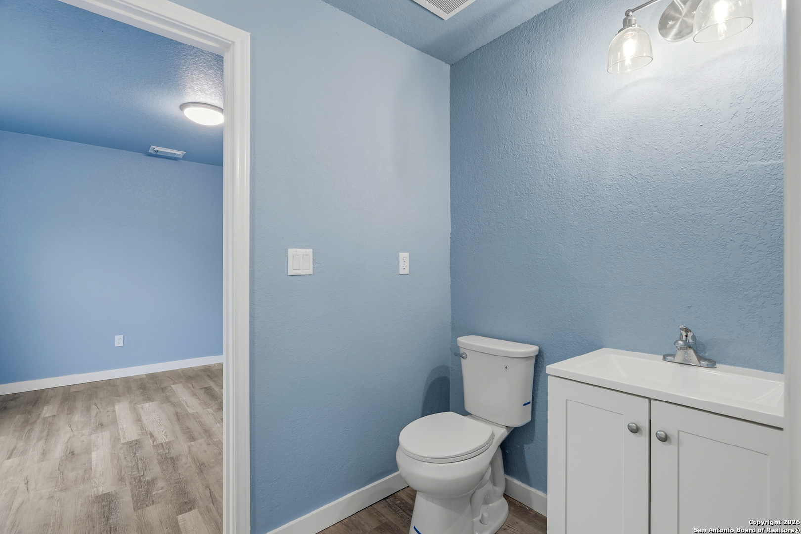 3528 S Laredo San Antonio TX 78207