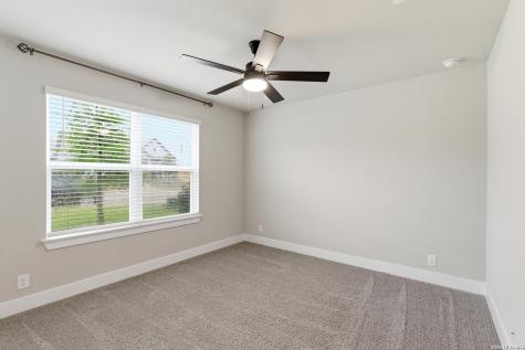 21207 Boulder Flats San Antonio TX 78266