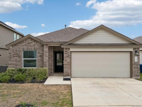 634 Bean Bend San Antonio TX 78221