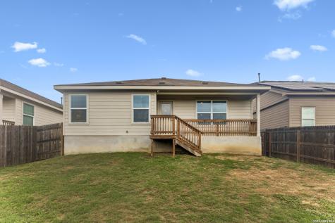 634 Bean Bend San Antonio TX 78221