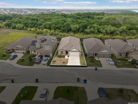634 Bean Bend San Antonio TX 78221