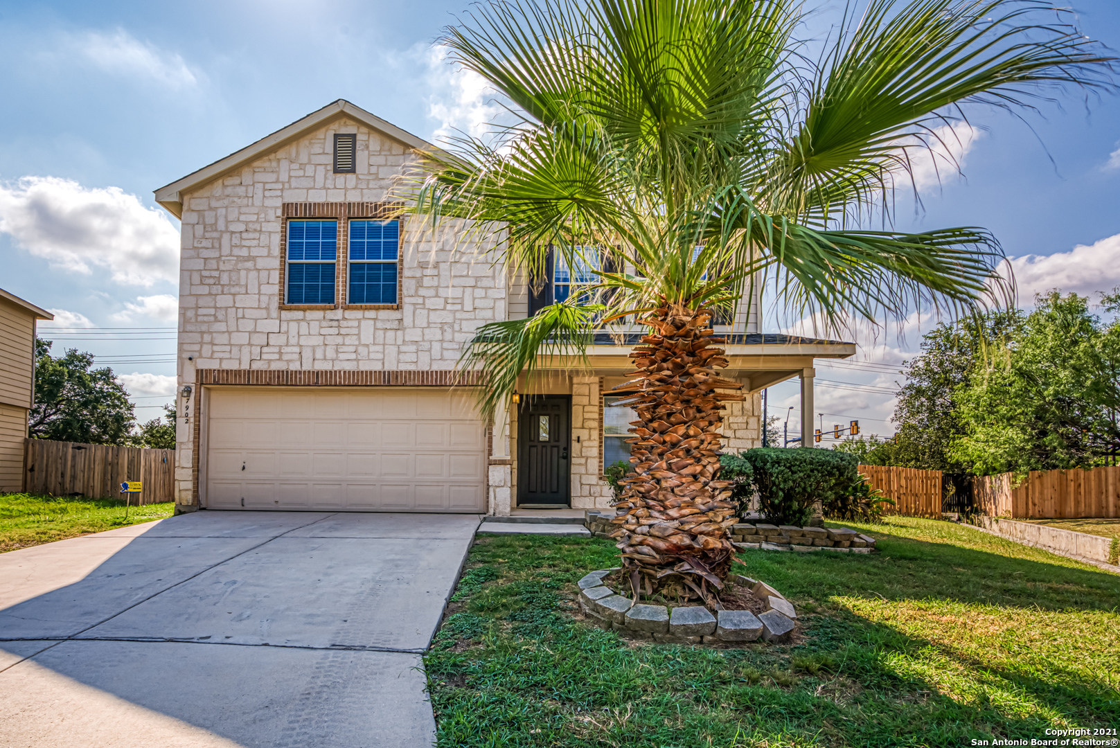 7902 Oakwood Pines San Antonio TX 78254