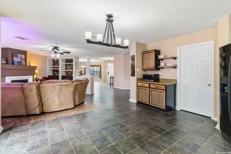 10903 Bristle Oak Drive San Antonio TX 78249