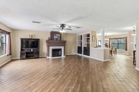 10903 Bristle Oak Drive San Antonio TX 78249