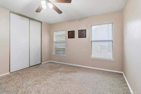 10903 Bristle Oak Drive San Antonio TX 78249