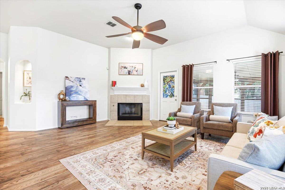 2715 Trinity Pass San Antonio TX 78261