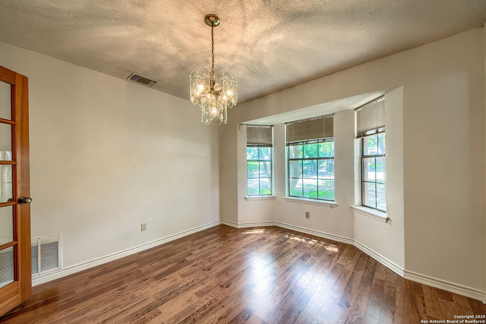 3035 Laura Lee Way San Antonio TX 78223