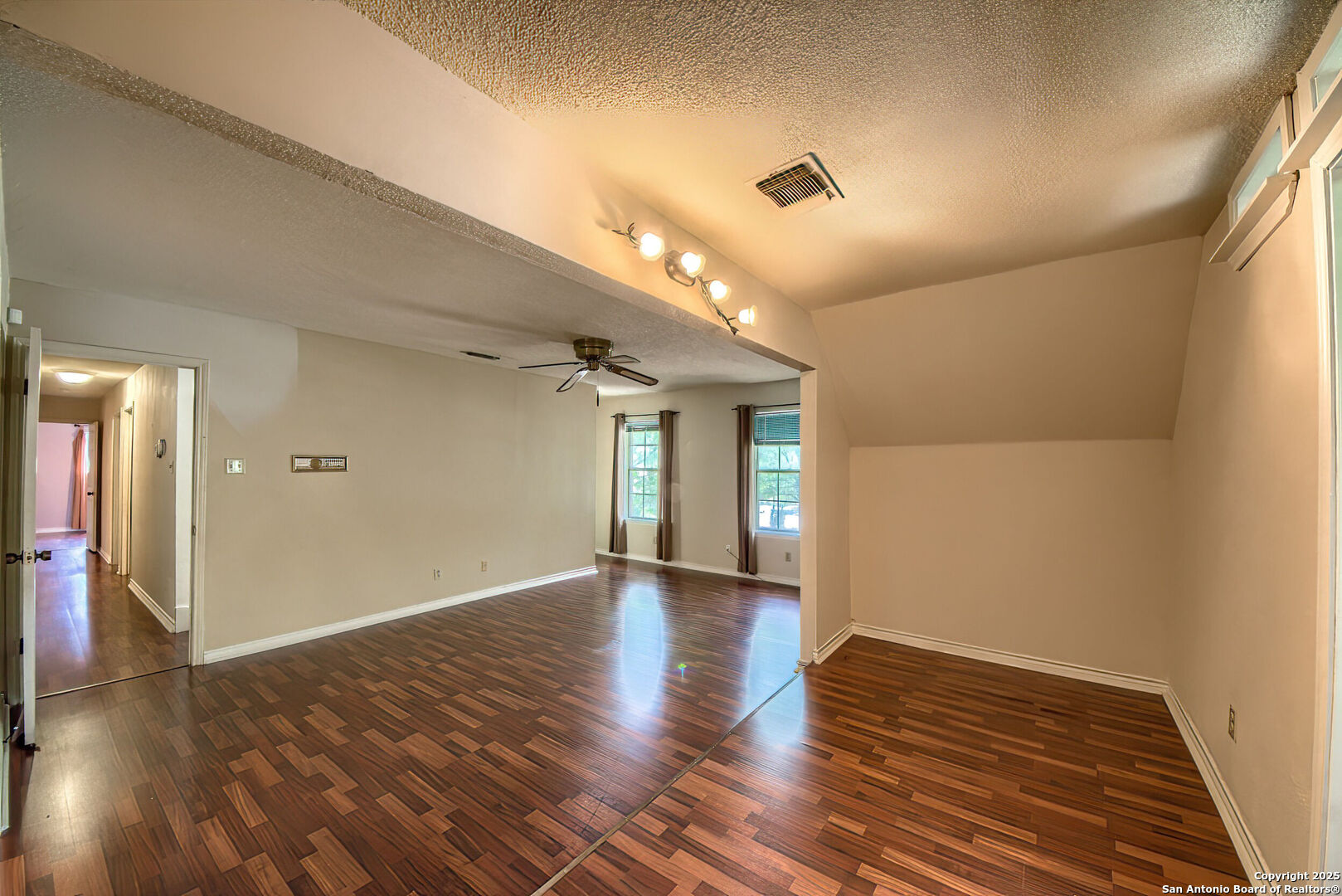 3035 Laura Lee Way San Antonio TX 78223