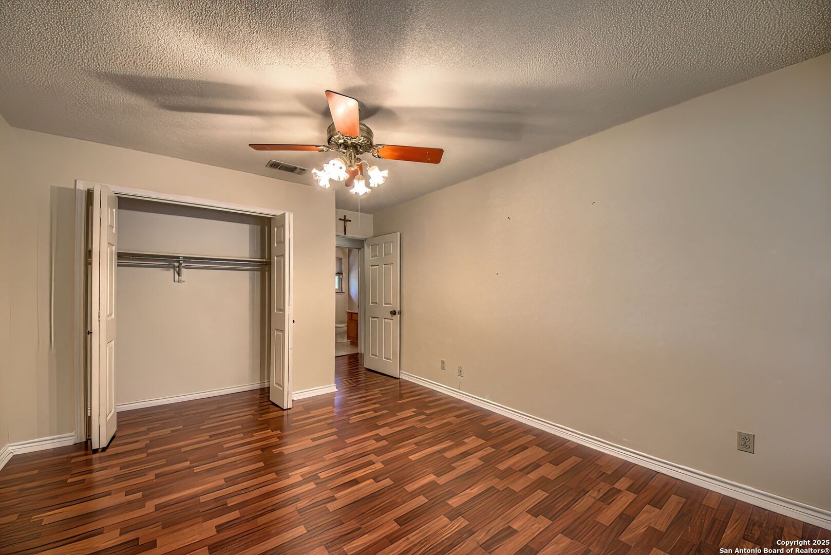 3035 Laura Lee Way San Antonio TX 78223