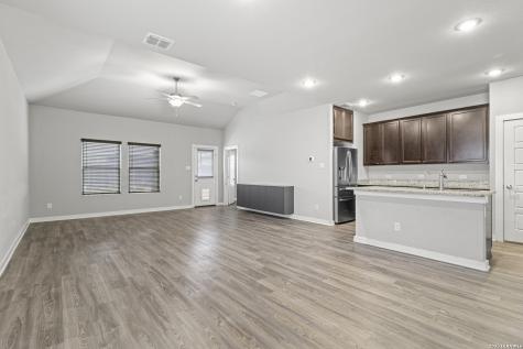 3209 Hyacinth New Braunfels TX 78130