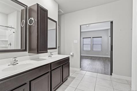 3209 Hyacinth New Braunfels TX 78130
