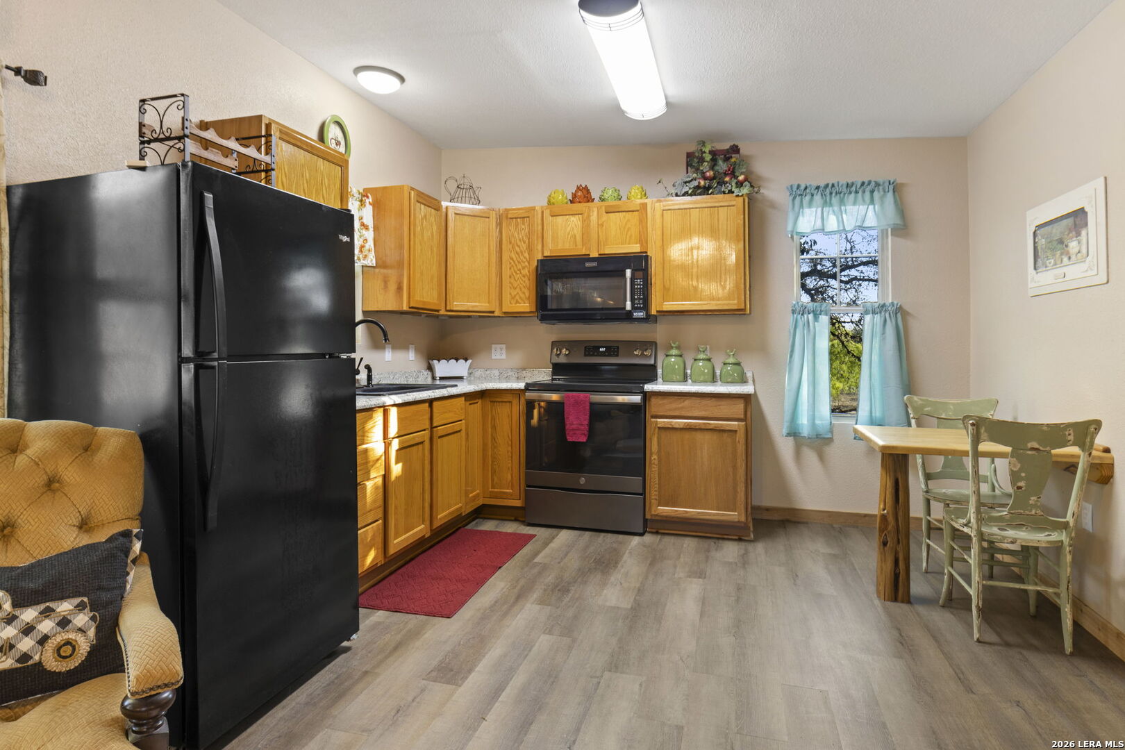 390 Galveston Street Bandera TX 78003