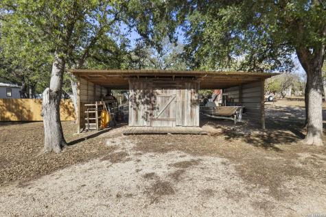 390 Galveston Street Bandera TX 78003