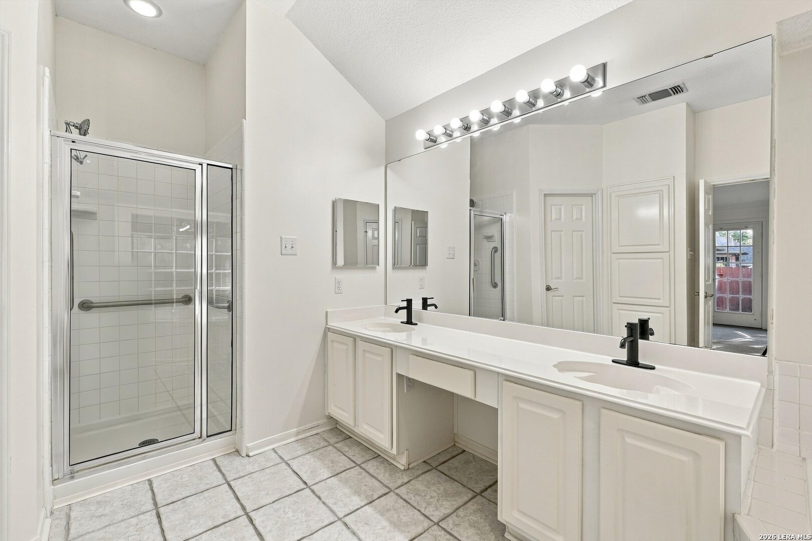 1215 Tranquil Trail San Antonio TX 78232