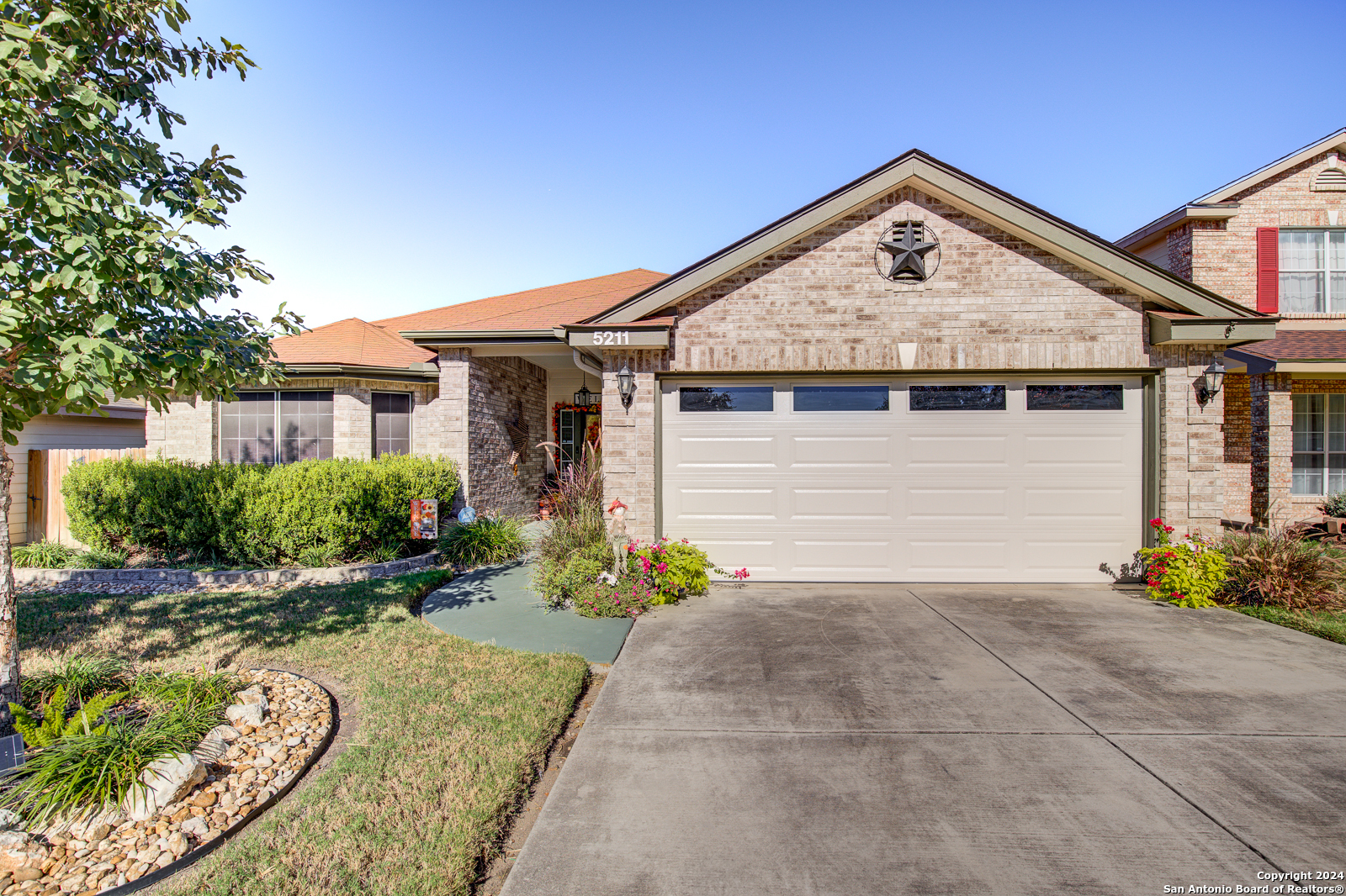 5211 Stormy Trail San Antonio TX 78247