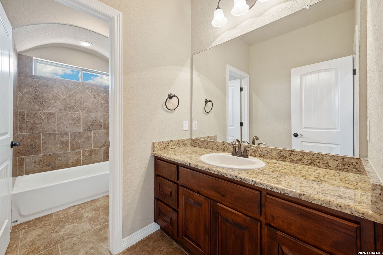 1231 Porto Point New Braunfels TX 78132