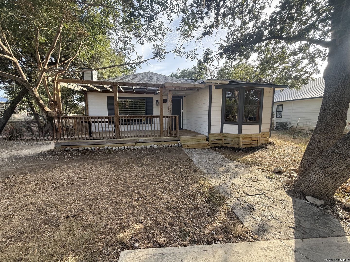 4754 English Crossing Pipe Creek TX 78063
