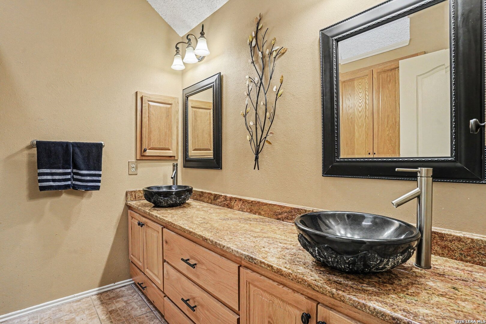 8610 London Heights San Antonio TX 78254