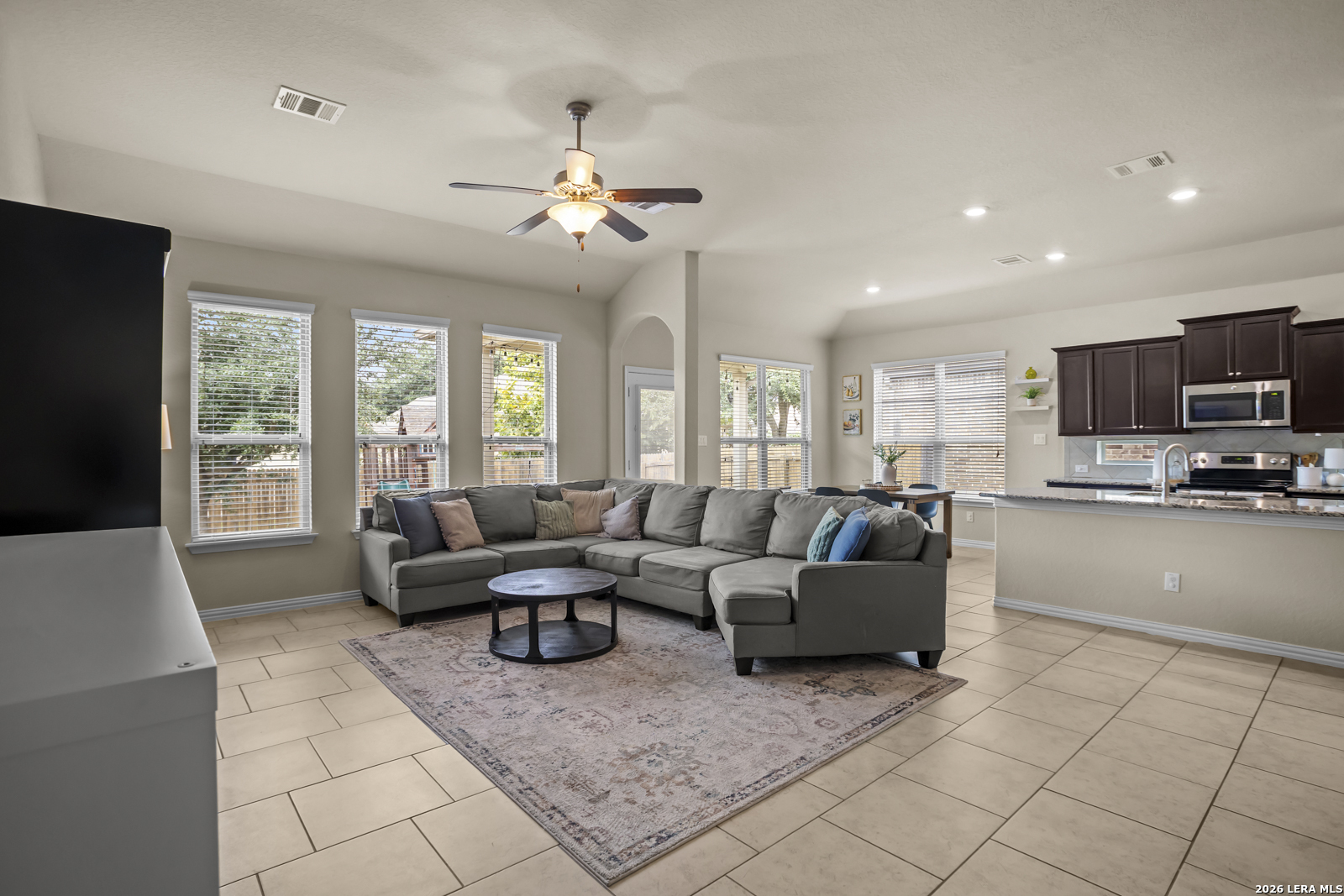 113 Fernwood Schertz TX 78108