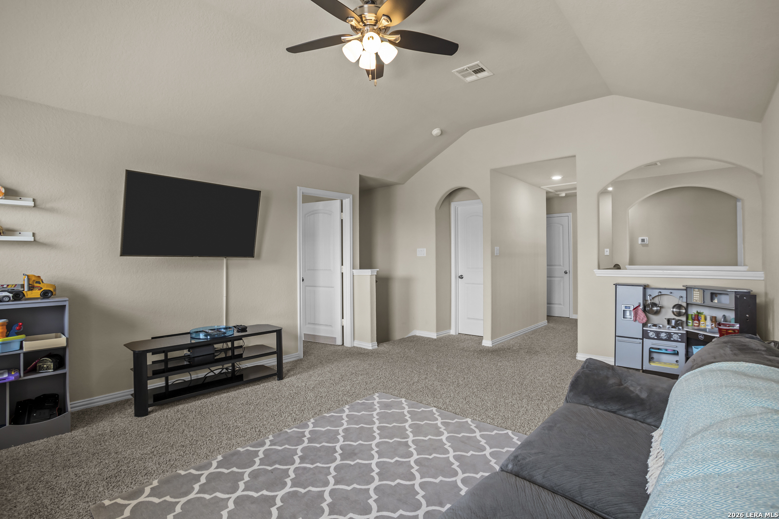 113 Fernwood Schertz TX 78108