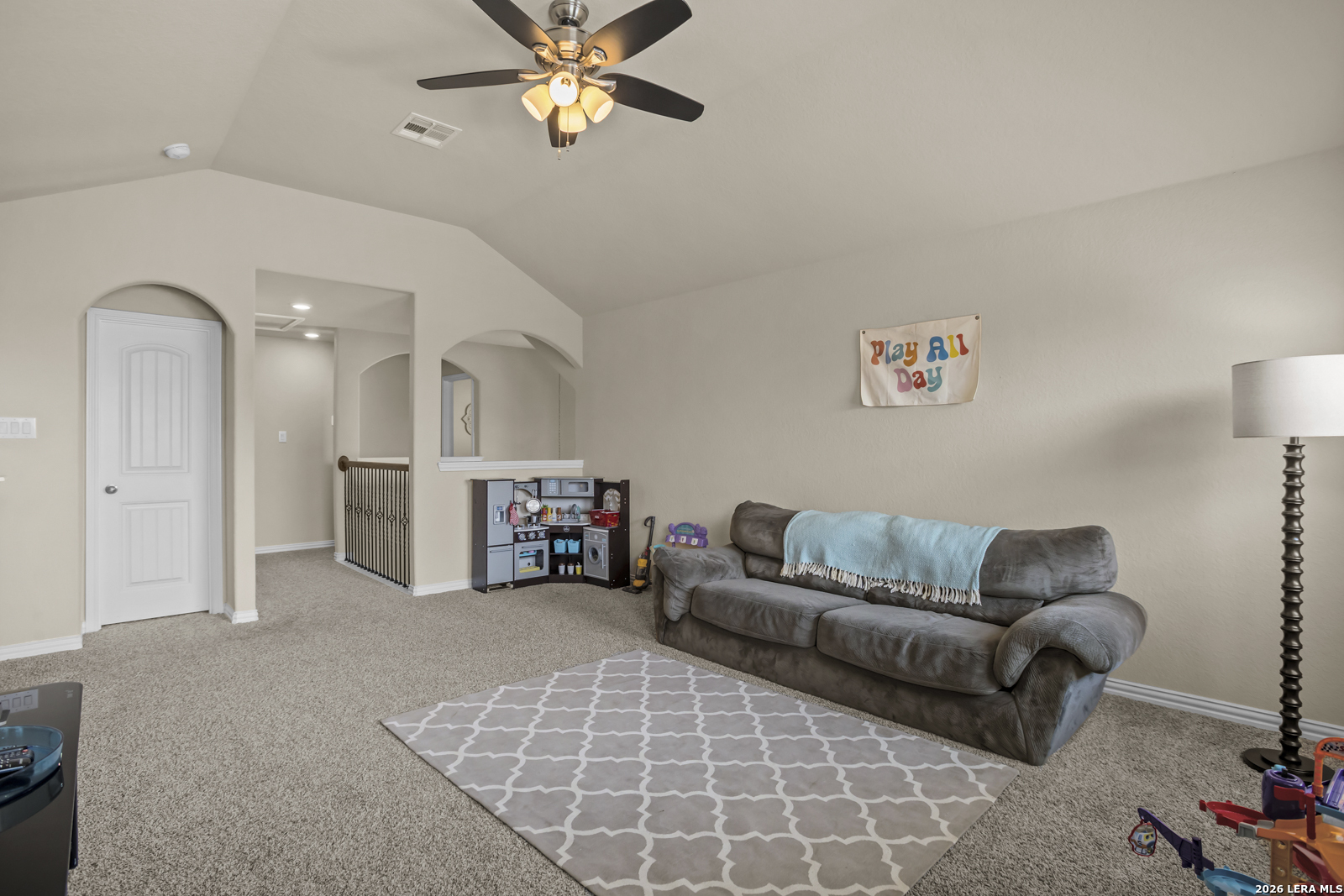 113 Fernwood Schertz TX 78108