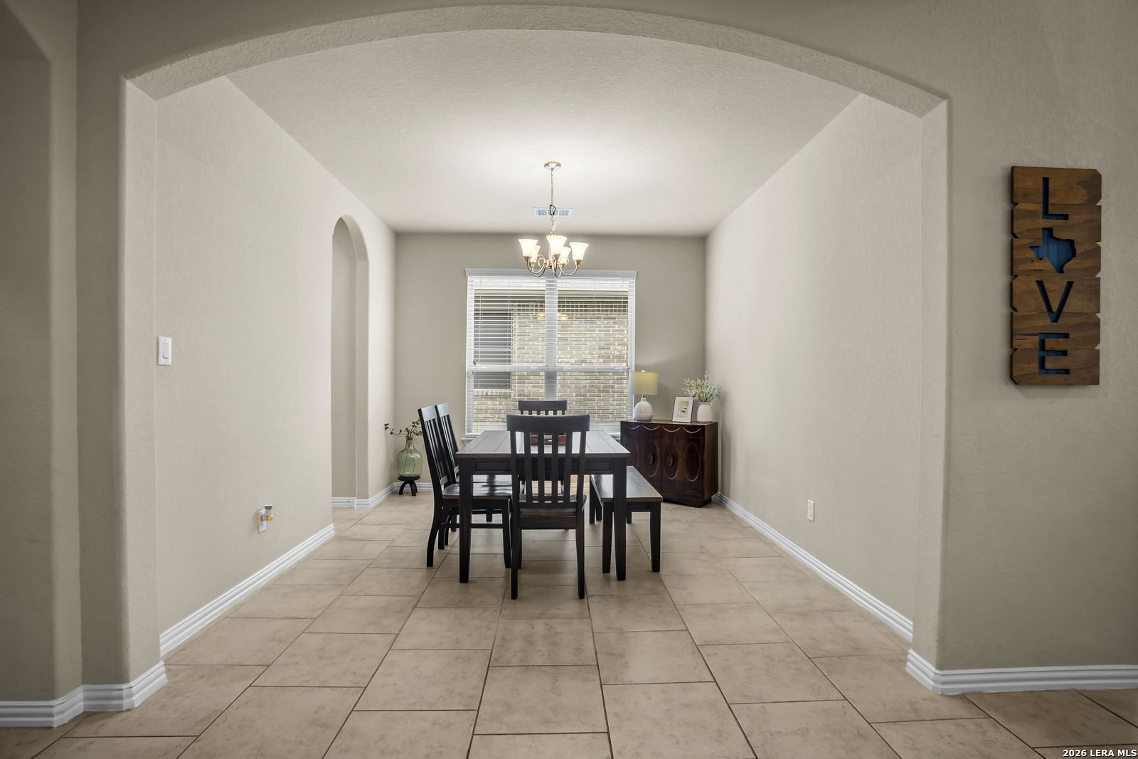 113 Fernwood Schertz TX 78108