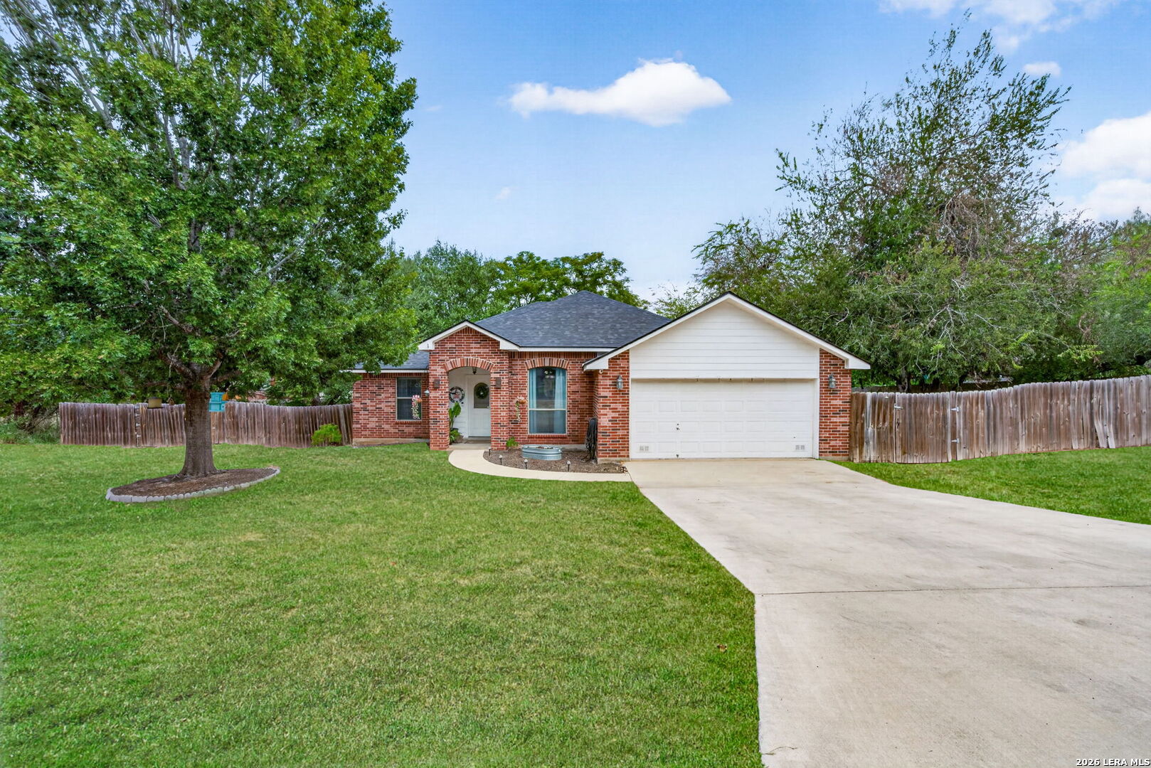 1380 Meadowlark Pleasanton TX 78064