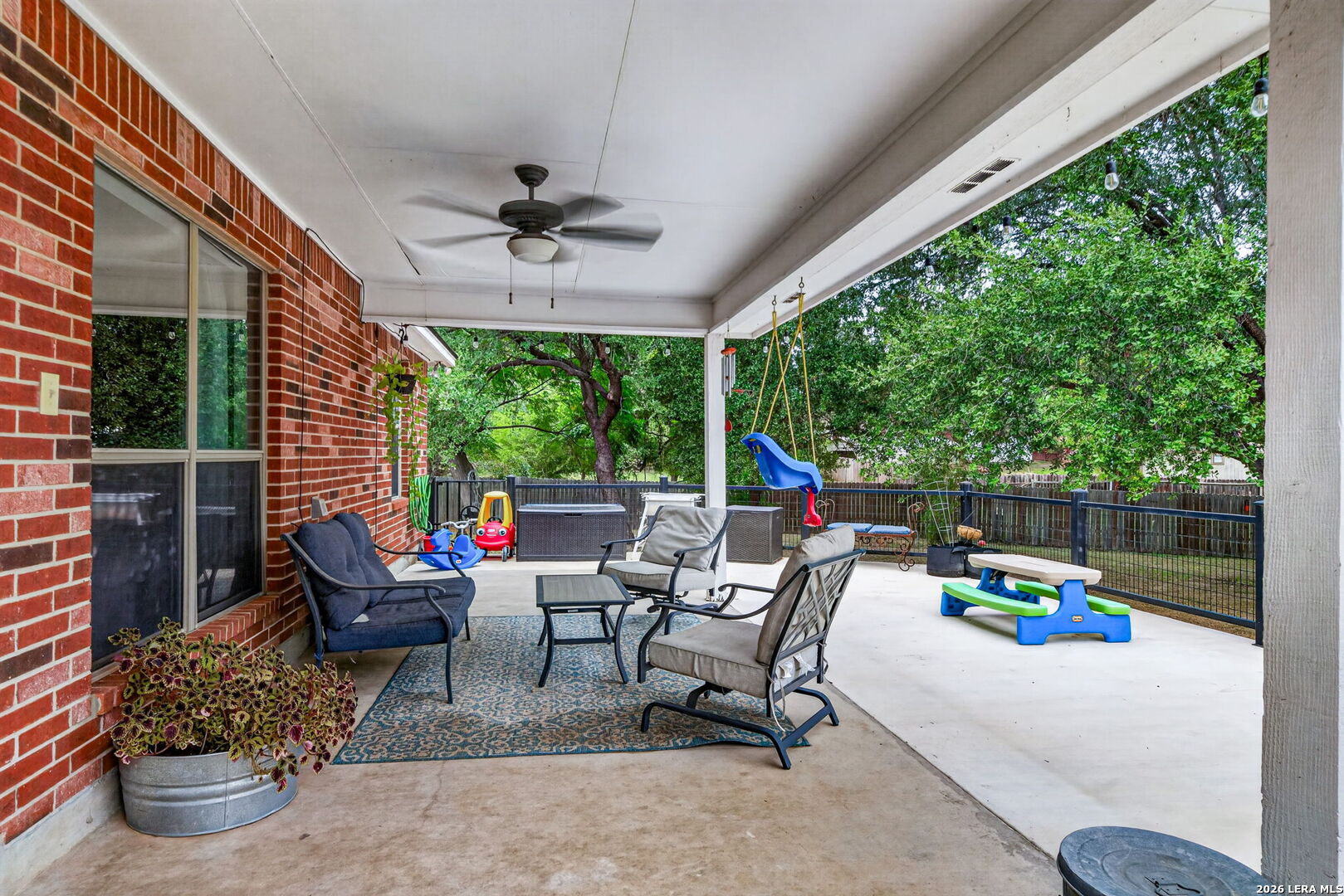 1380 Meadowlark Pleasanton TX 78064