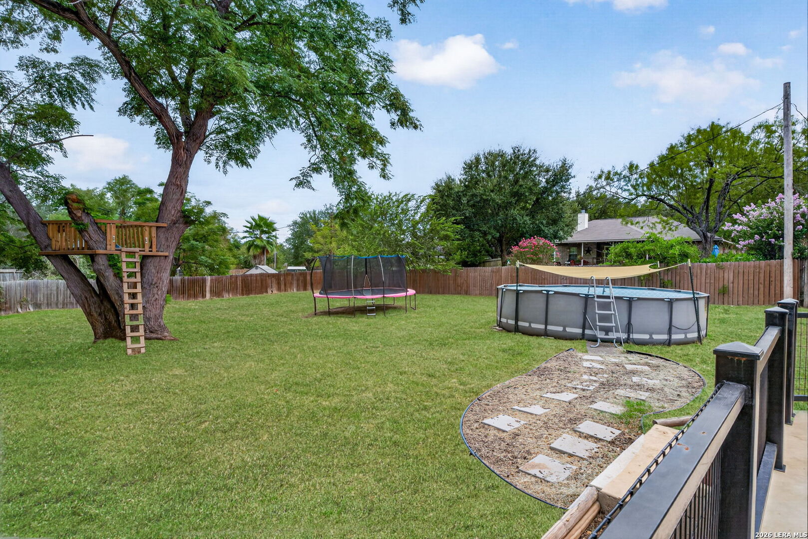 1380 Meadowlark Pleasanton TX 78064