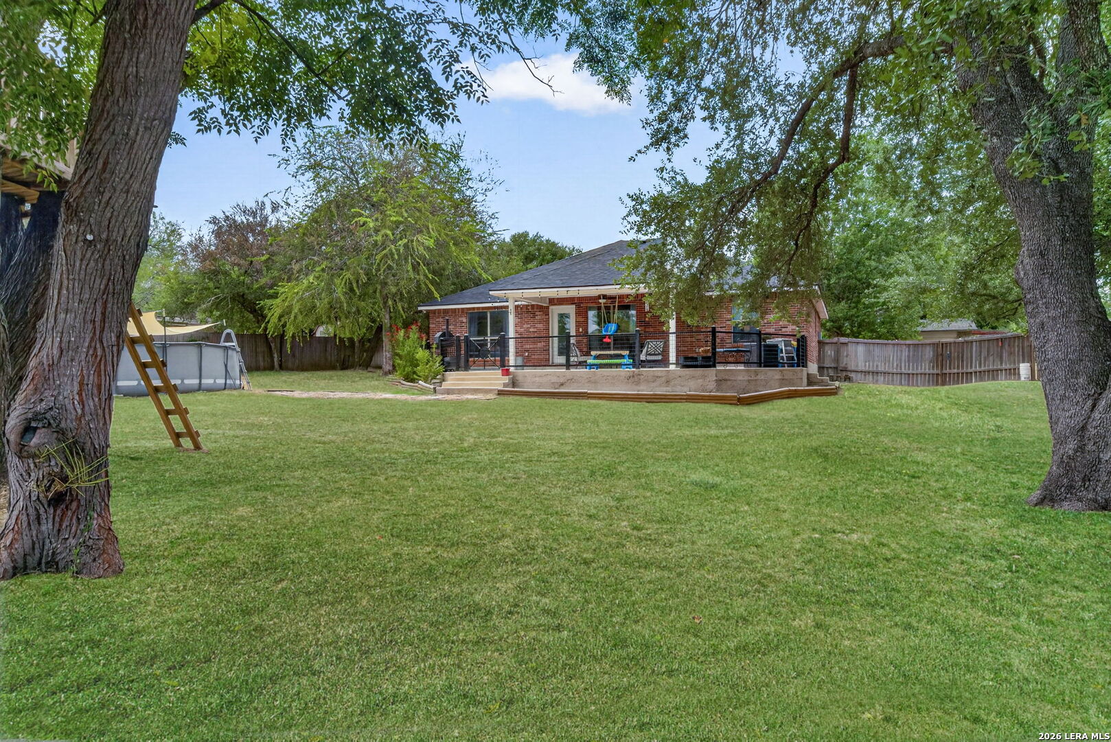 1380 Meadowlark Pleasanton TX 78064
