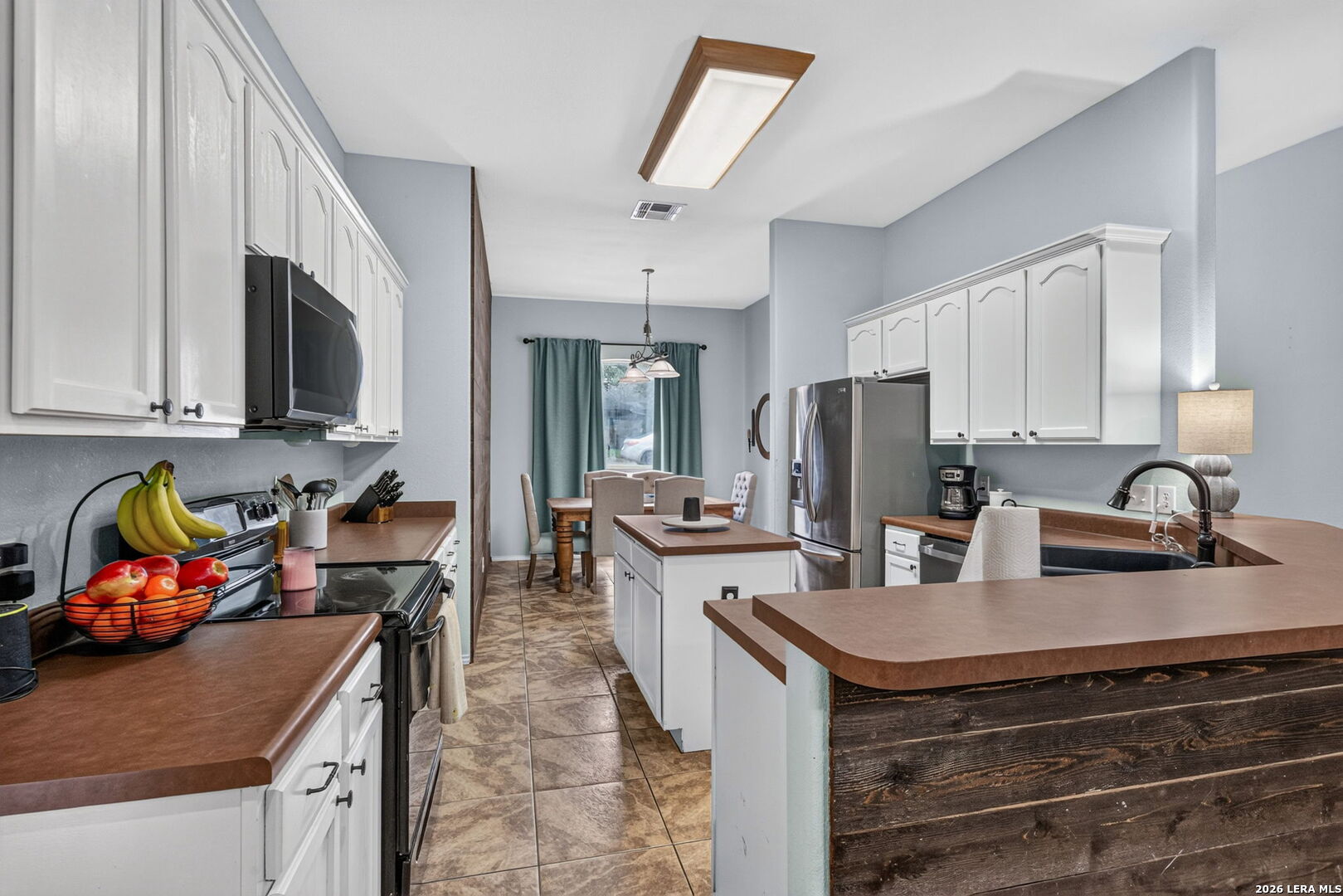 1380 Meadowlark Pleasanton TX 78064