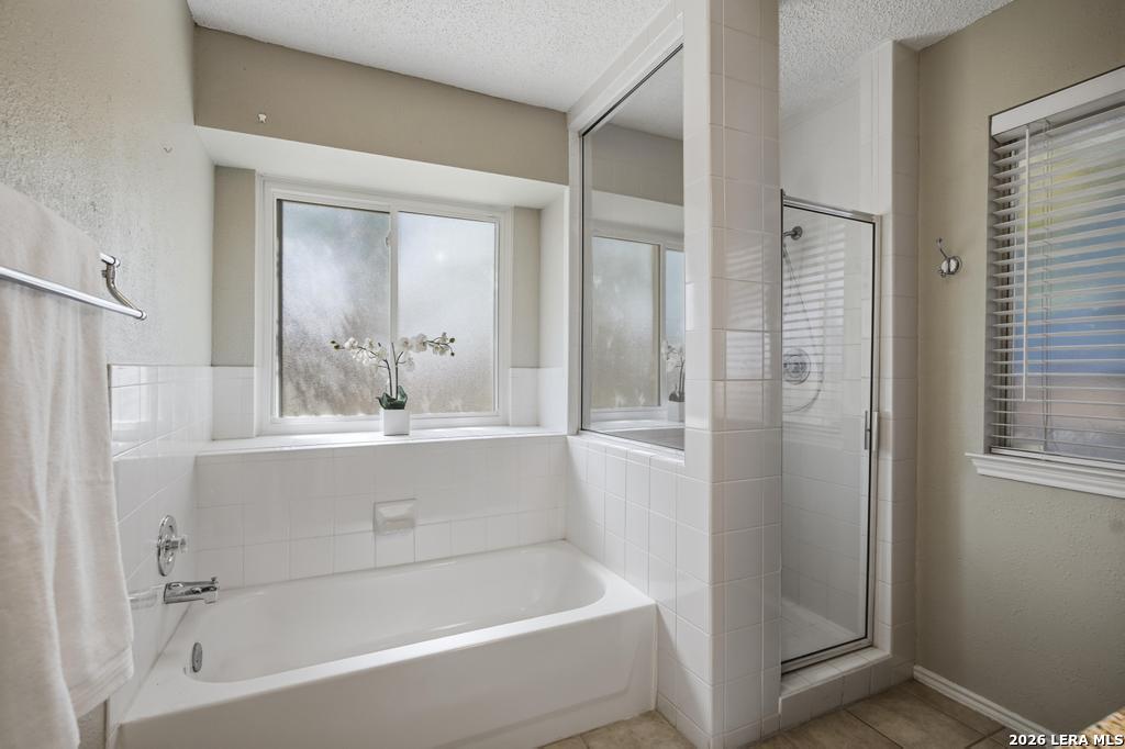 7808 Forest Path Live Oak TX 78233