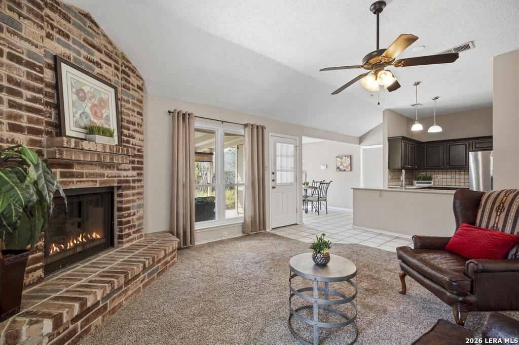 7808 Forest Path Live Oak TX 78233