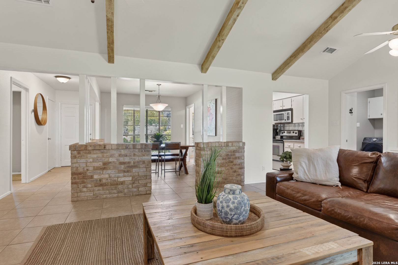 903 Silver Spruce San Antonio TX 78232